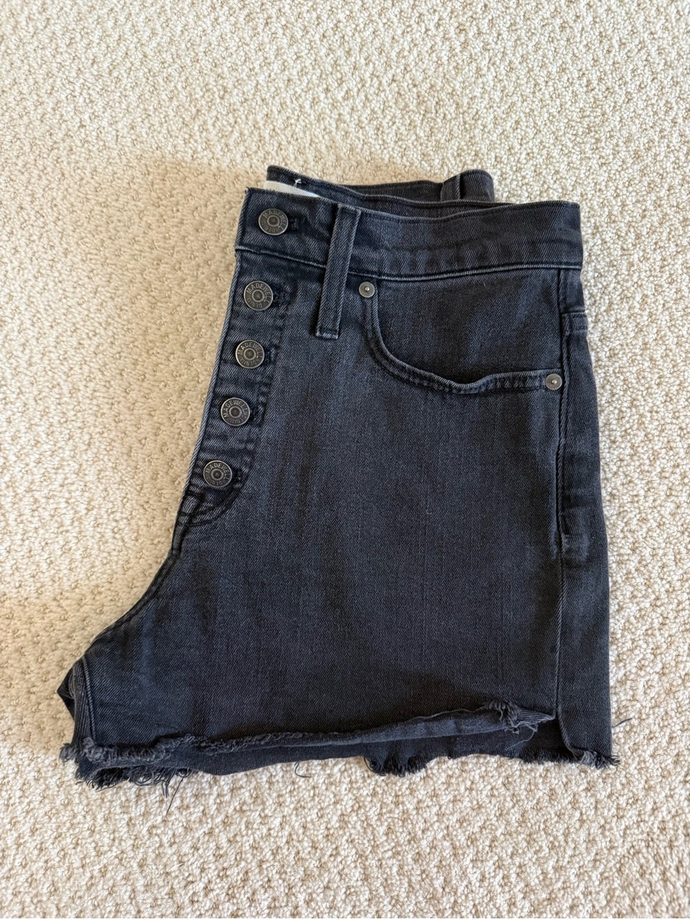 Madewell- Black Button-Front Denim Shorts 27 - Picture 8 of 8